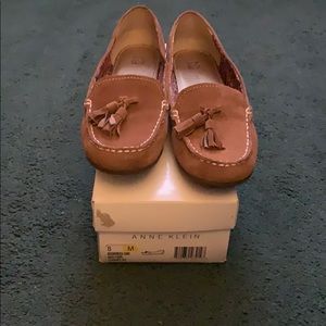 Anne Klein women’s shoes